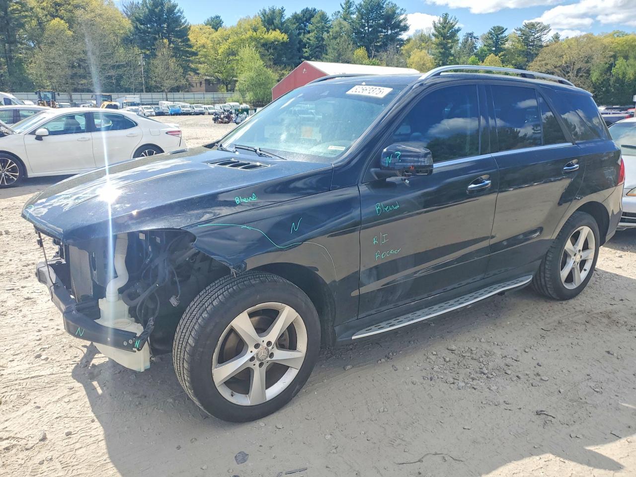 2016 Mercedes-Benz GLE 350, VIN 4JGDA5HB9GA706885 — Front end