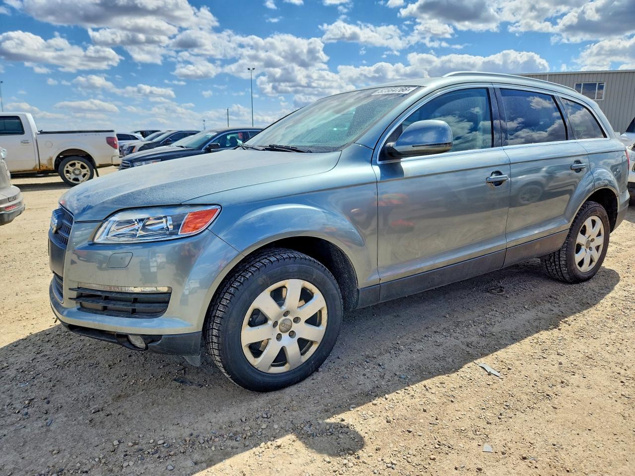 2007 Audi Q7 Premium, VIN WA1BY74L57D081184 — Minor dents and scratches