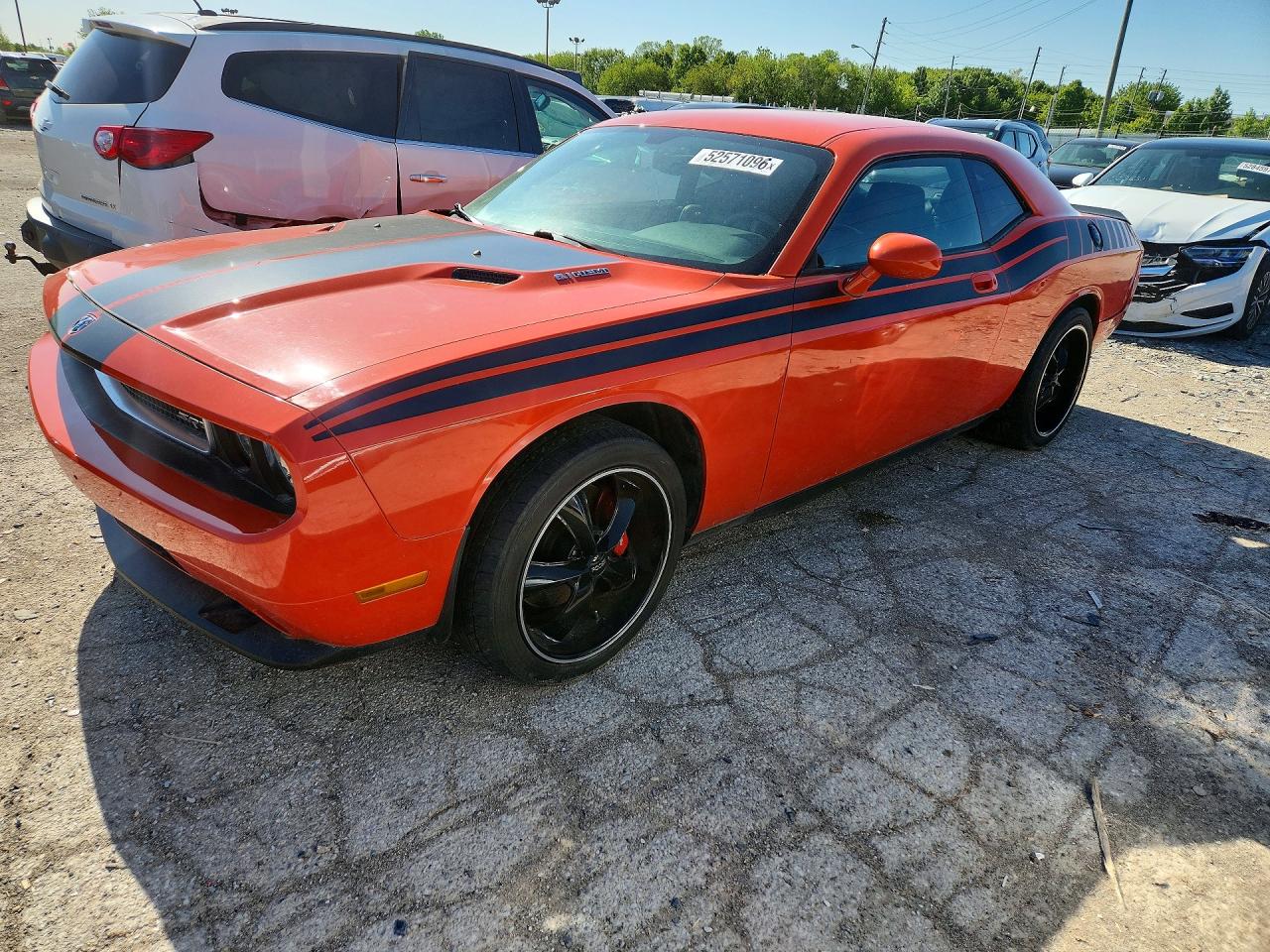 2009 Dodge Challenger SRT-8, VIN 2B3LJ74W99H546470 — Град