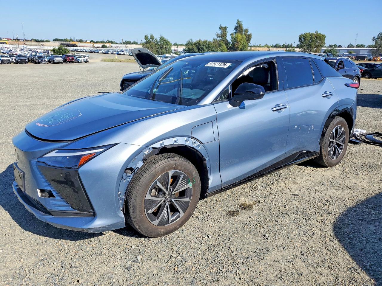 2023 Lexus RZ 450e Luxury, VIN JTJAAAAB9PA003259 — Front end