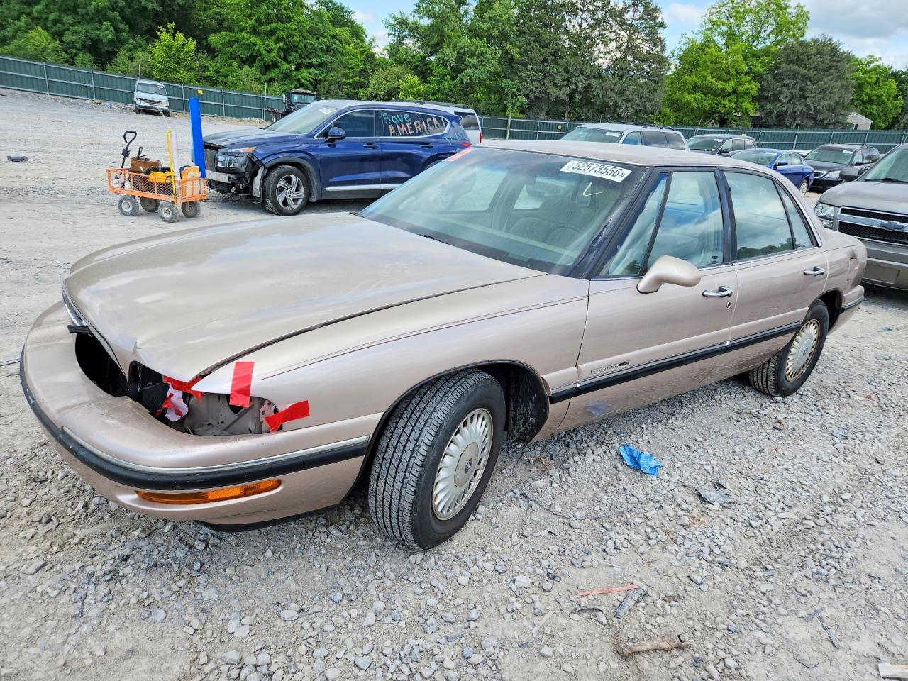 1990 Buick LeSabre Custom, VIN 1G4HP52K0XH421086 — Front end