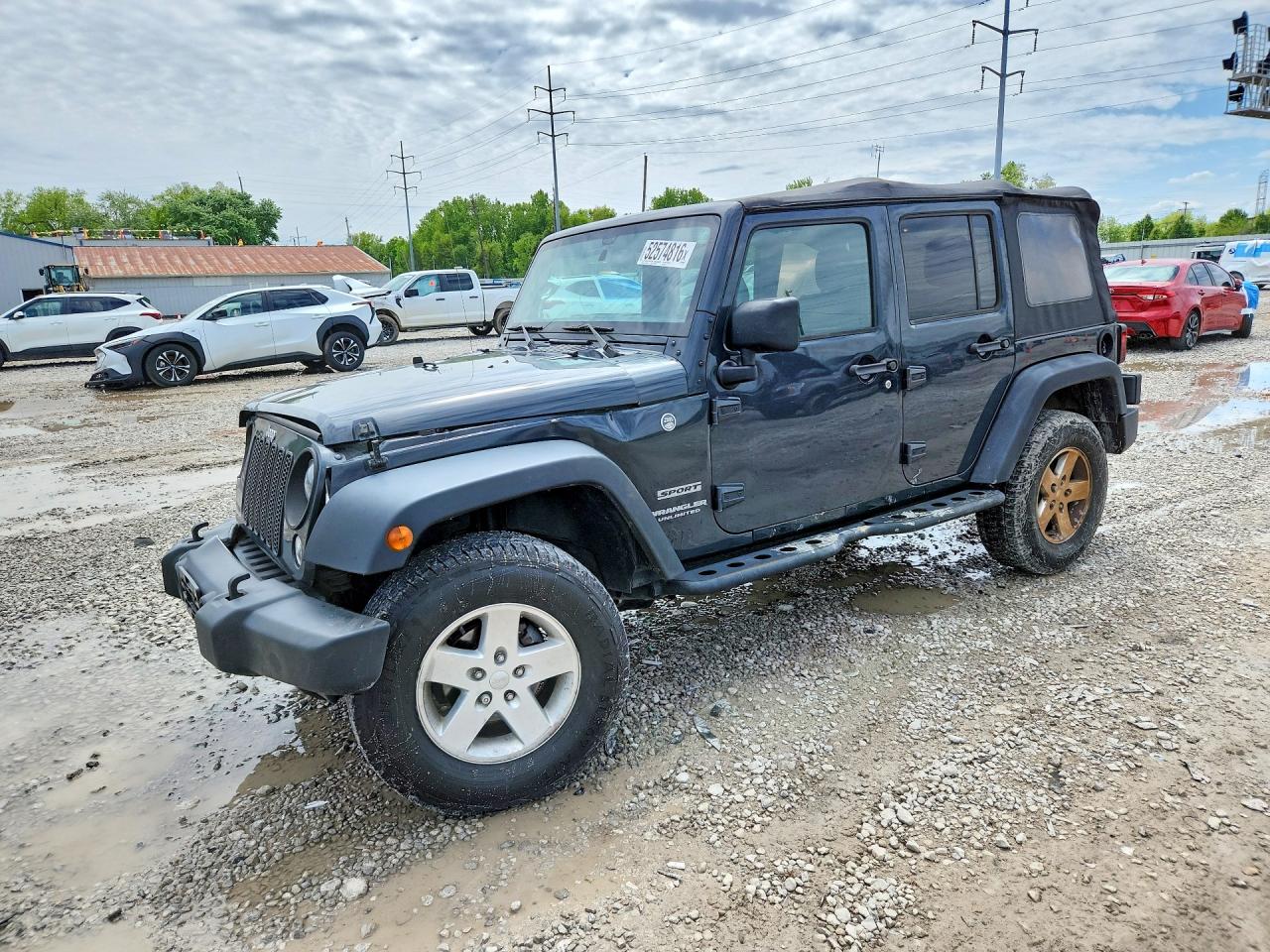 2017 Jeep Wrangler Unlimited Sport, VIN 1C4HJWDG2HL655264 — Front end
