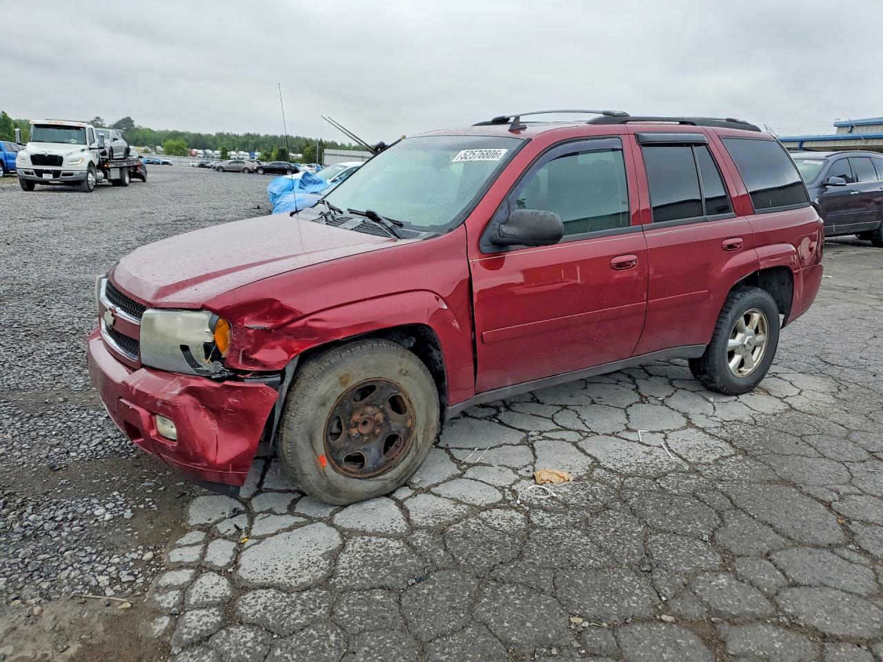 2009 Chevrolet TrailBlazer 1LT, VIN 1GNDS33SX92101971 — Front end