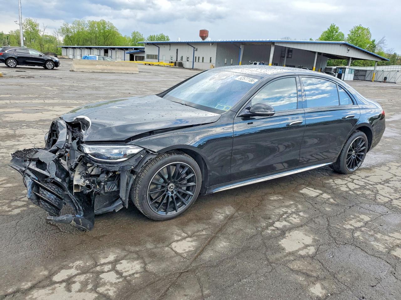 2023 Mercedes-Benz S 580, VIN W1K6G7GB8PA236637 — Front end
