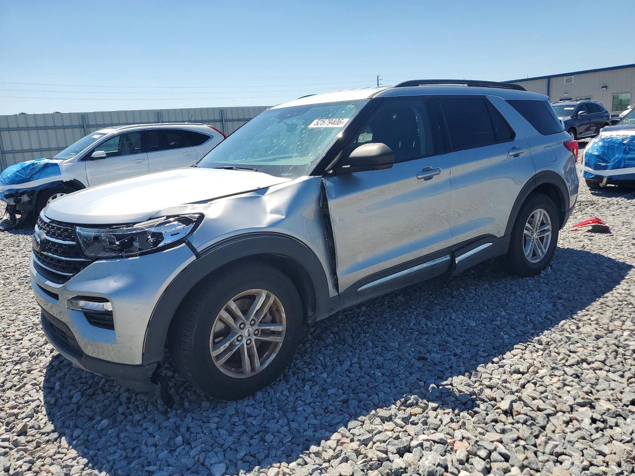 2023 Ford Explorer XLT, VIN 1FMSK7DH4PGB91270 — Front end