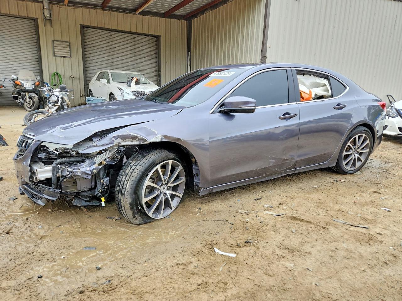 2017 Acura TLX V6 w/Technology Pkg, VIN 19UUB2F58HA005383 — Front end