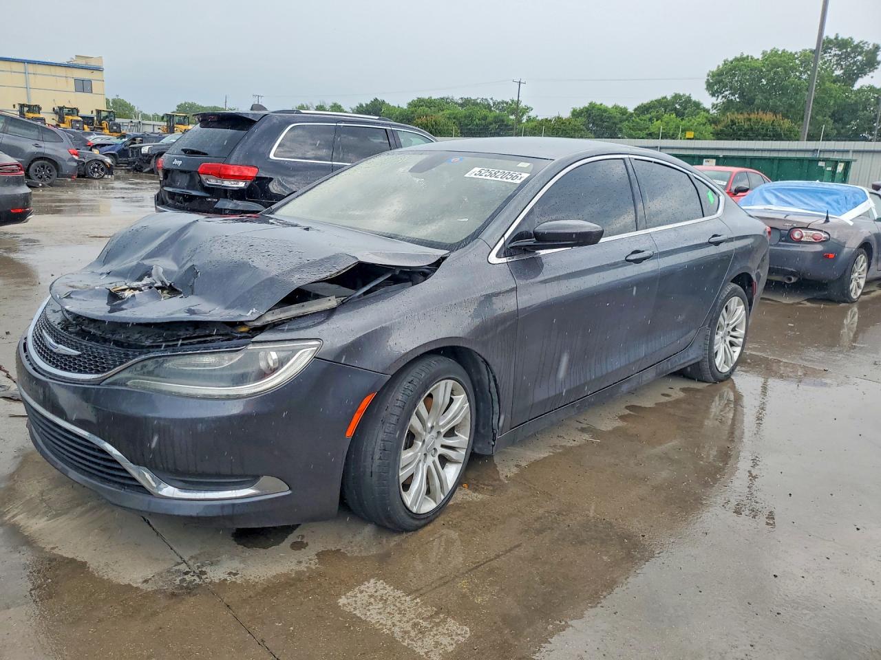 2015 Chrysler 200 Limited, VIN 1C3CCCAG6FN731694 — Front end