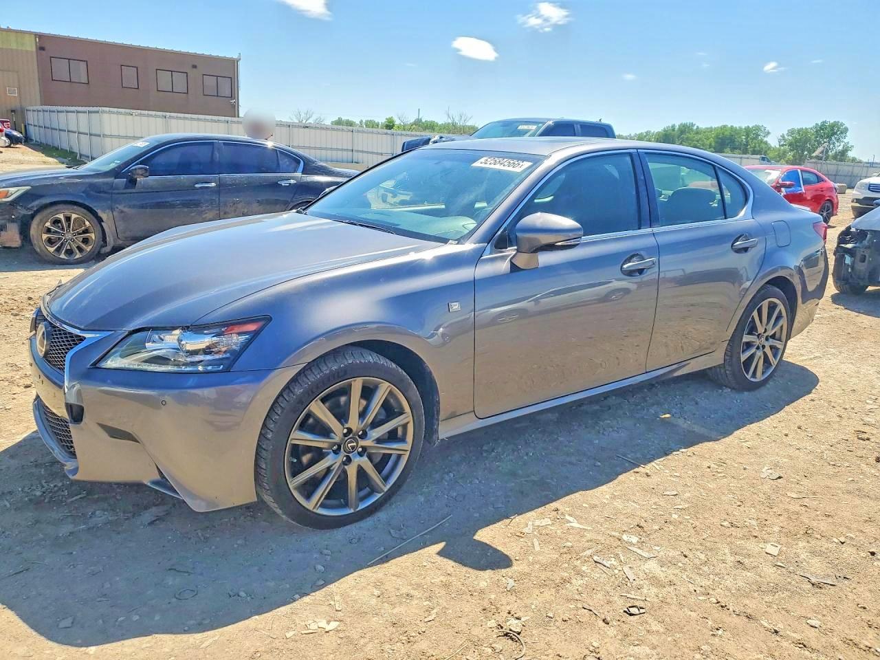 2015 Lexus GS 350, VIN JTHCE1BL5FA006812 — Перед