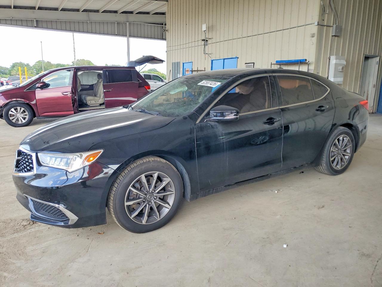 2020 Acura TLX Technology, VIN 19UUB1F52LA005818 — Side