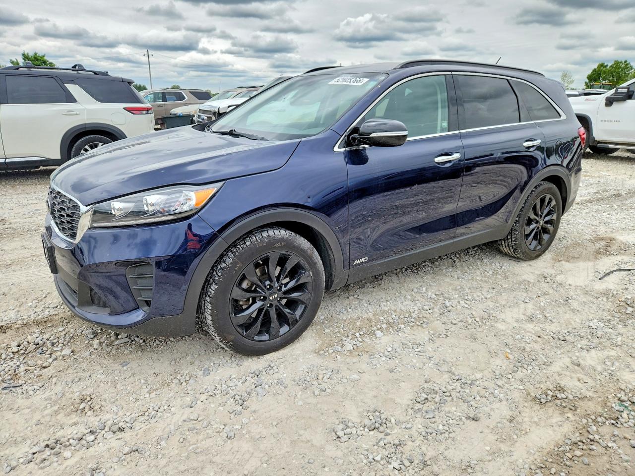 2019 Kia Sorento LX, VIN 5XYPGDA51KG606156 — Hail