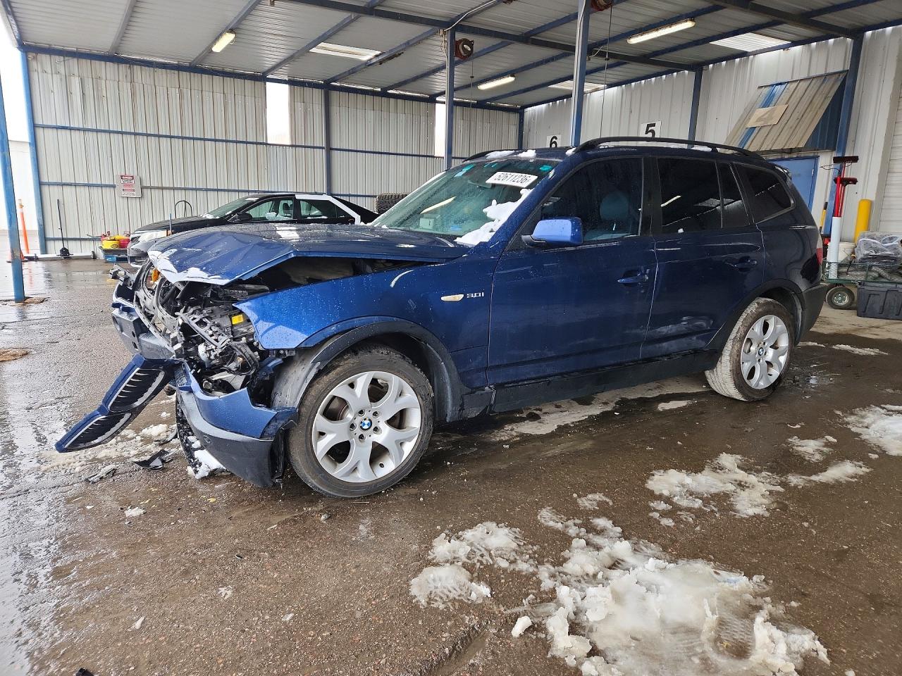 2004 BMW X3 3.0i, VIN WBXPA93464WA61831 — Front end
