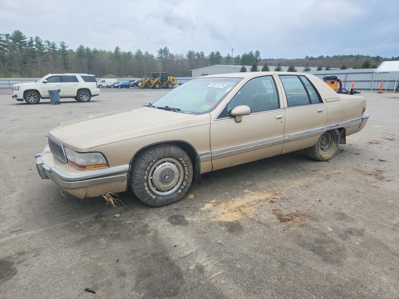 1994 Buick Roadmaster Limited, VIN 1G4BT52P6RR431261 — Rear end