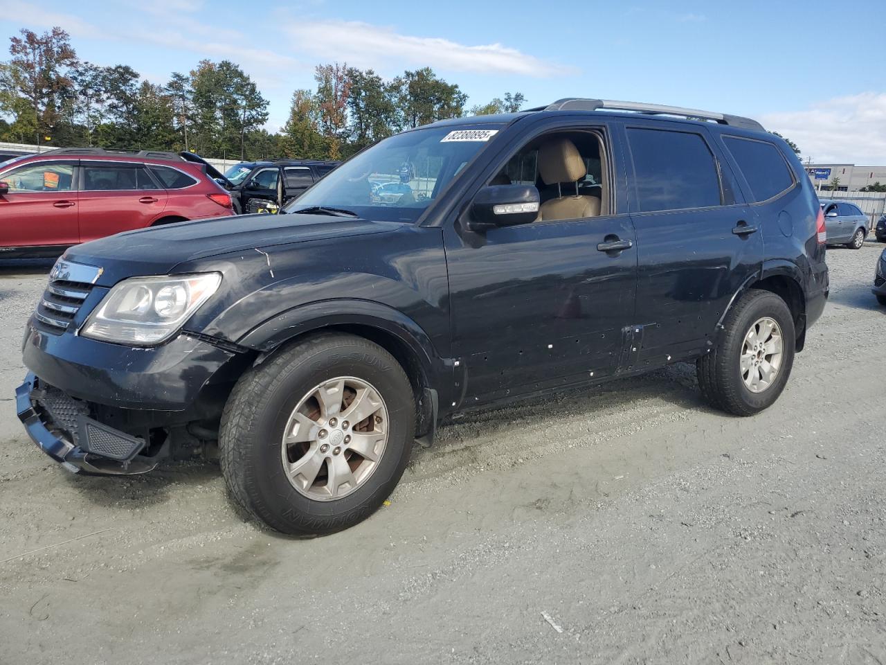 2009 Kia Borrego EX, VIN KNDJJ741X95025646 — Перед