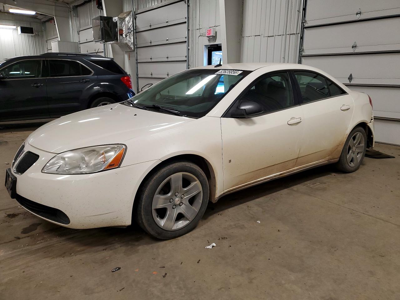 2008 Pontiac G6, VIN 1G2ZG57B984172544 — Зад