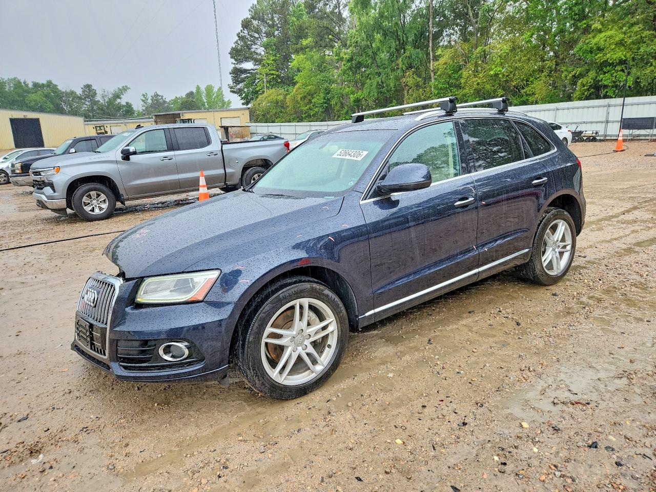 2016 Audi Q5 Premium Plus, VIN WA1CVAFP0GA049478 — Front end