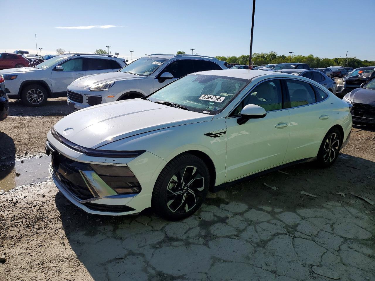 2024 Hyundai Sonata SEL, VIN KMHL64JA8RA375339 — Minor dents and scratches