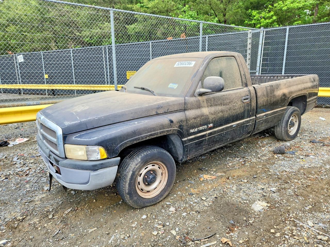2000 Dodge 1500 Work Special, VIN 1B7HC16X3YS509584 — Механическое
