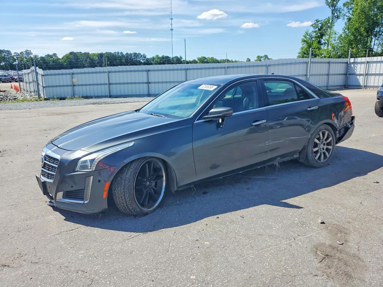 2014 Cadillac CTS Performance RWD, VIN 1G6AS5S33E0196688 — Undercarriage