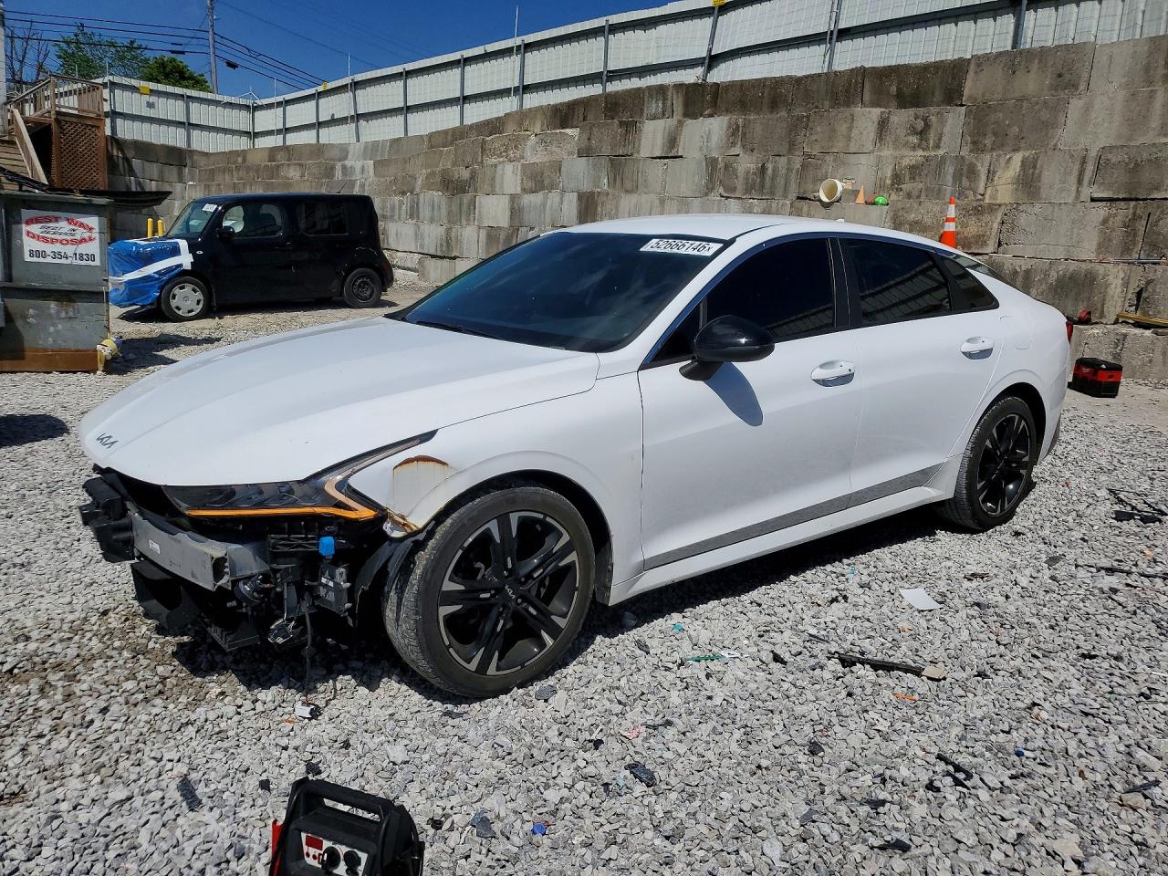 2022 Kia K5 GT-Line, VIN 5XXG64J20NG162303 — Front end