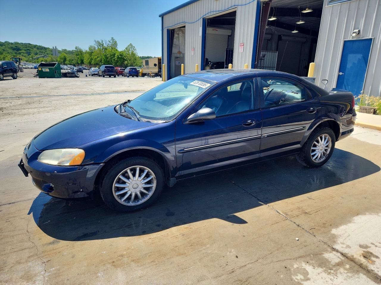 2002 Chrysler Sebring LXi, VIN 1C3EL56R22N230293 — Град