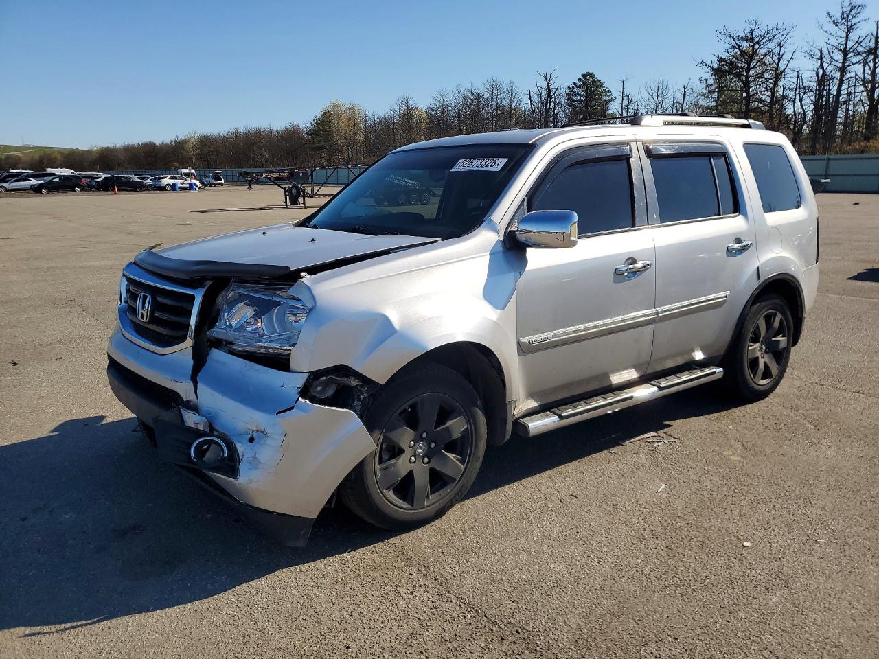 2014 Honda Pilot Touring, VIN 5FNYF4H92EB055733 — Front end