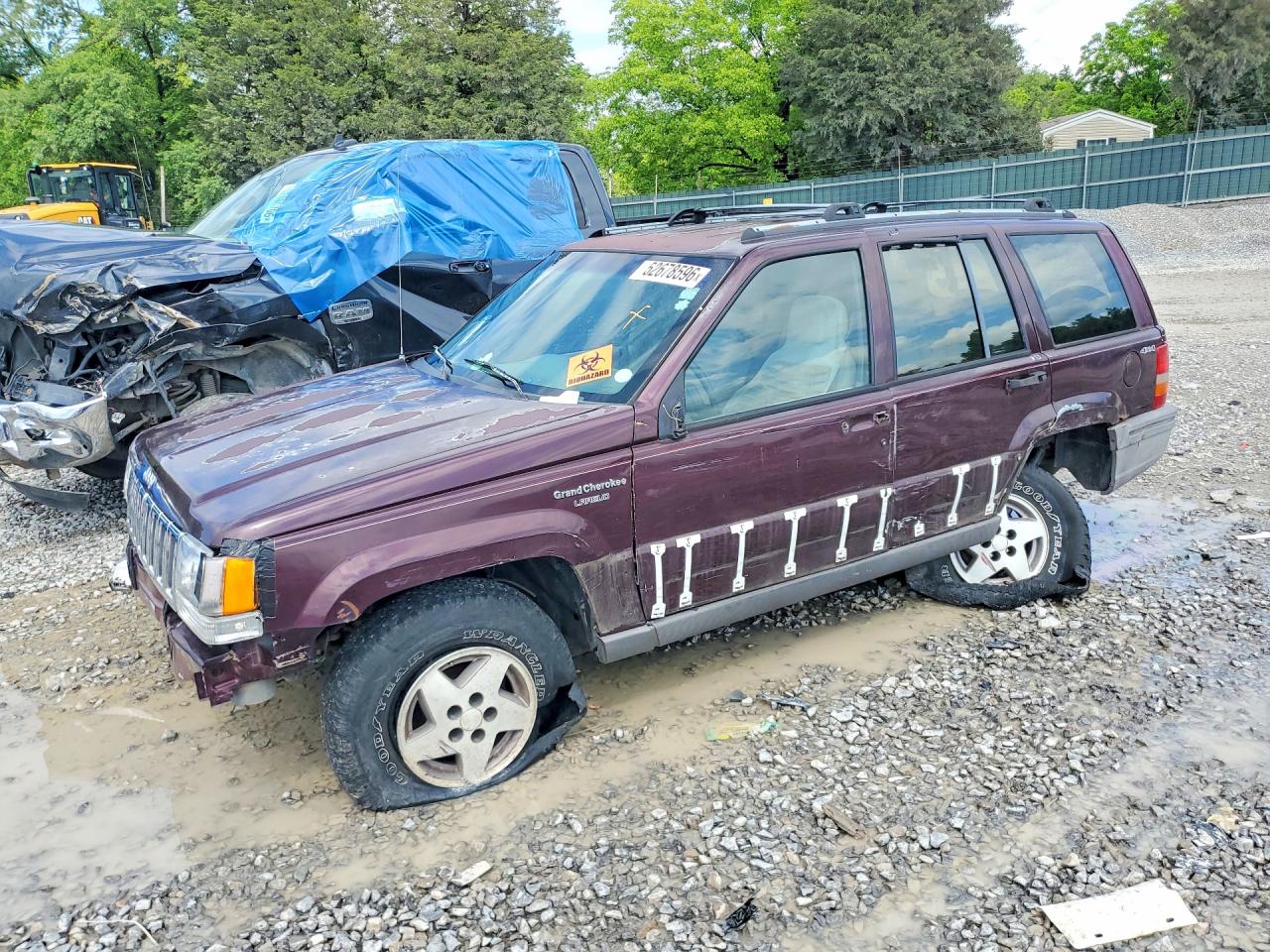 1994 Jeep Grand Cherokee Laredo, VIN 1J4GZ58S1RC235620 — All over