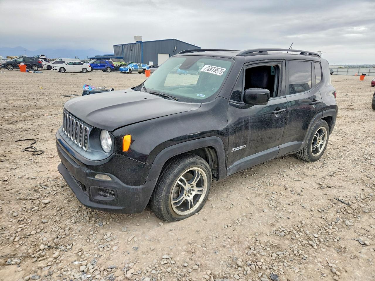 2015 Jeep Renegade Latitude, VIN ZACCJABT0FPB22660 — Minor dents and scratches
