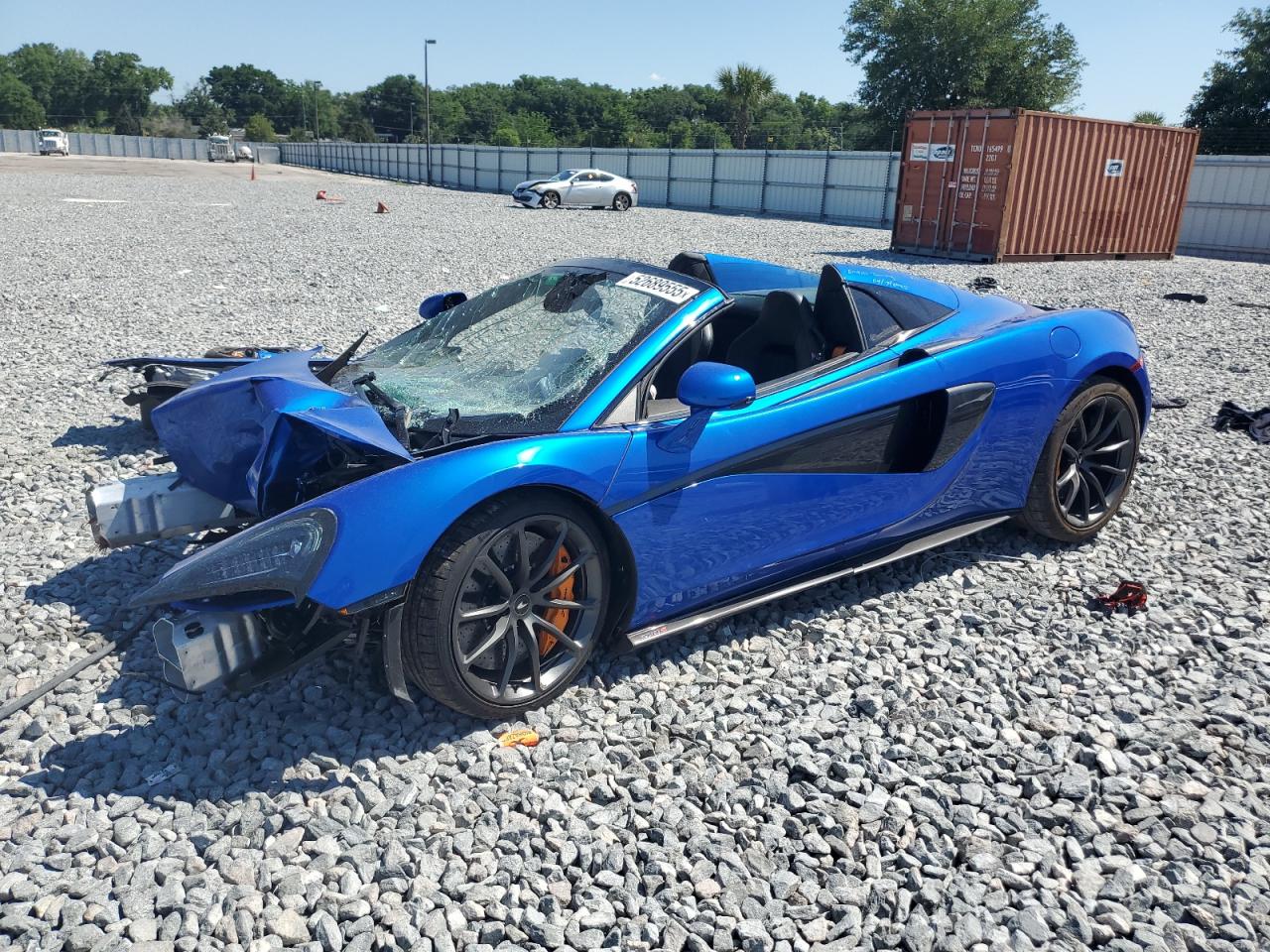2019 McLaren 570S, VIN SBM13FAA0KW006233 — Front end