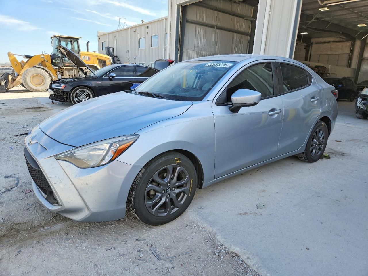 2019 Toyota Yaris L, VIN 3MYDLBYV0KY508886 — Front end