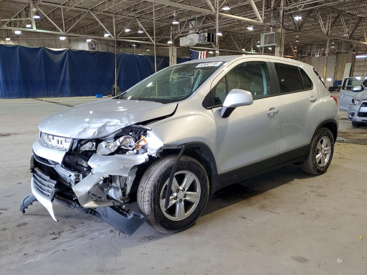 2019 Chevrolet Trax LS, VIN 3GNCJKSB8KL284821 — Front end
