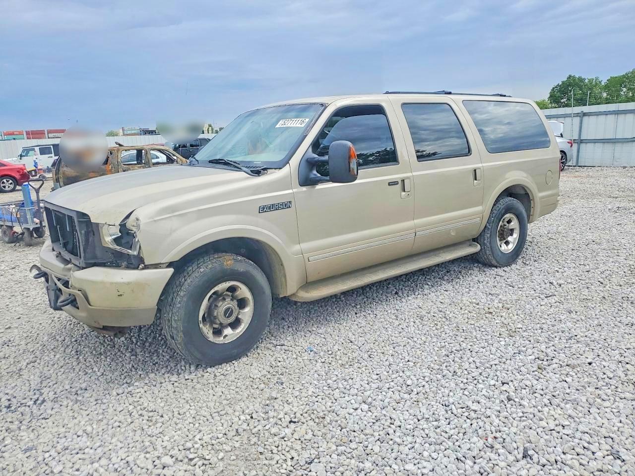 2004 Ford Excursion Limited, VIN 1FMNU42S34EA37709 — Front end