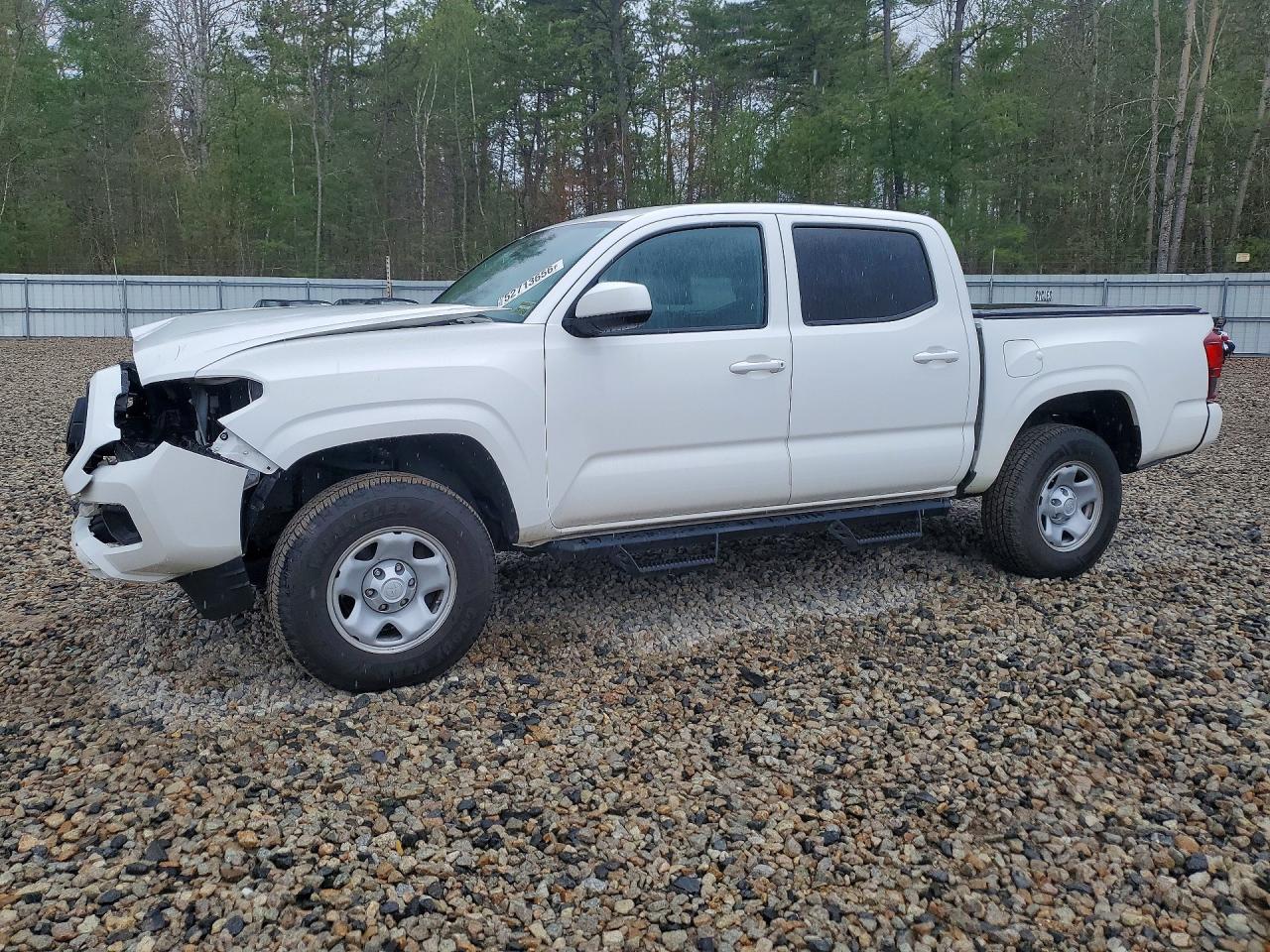 2021 Toyota Tacoma SR, VIN 3TMCZ5AN4MM382109 — Front end