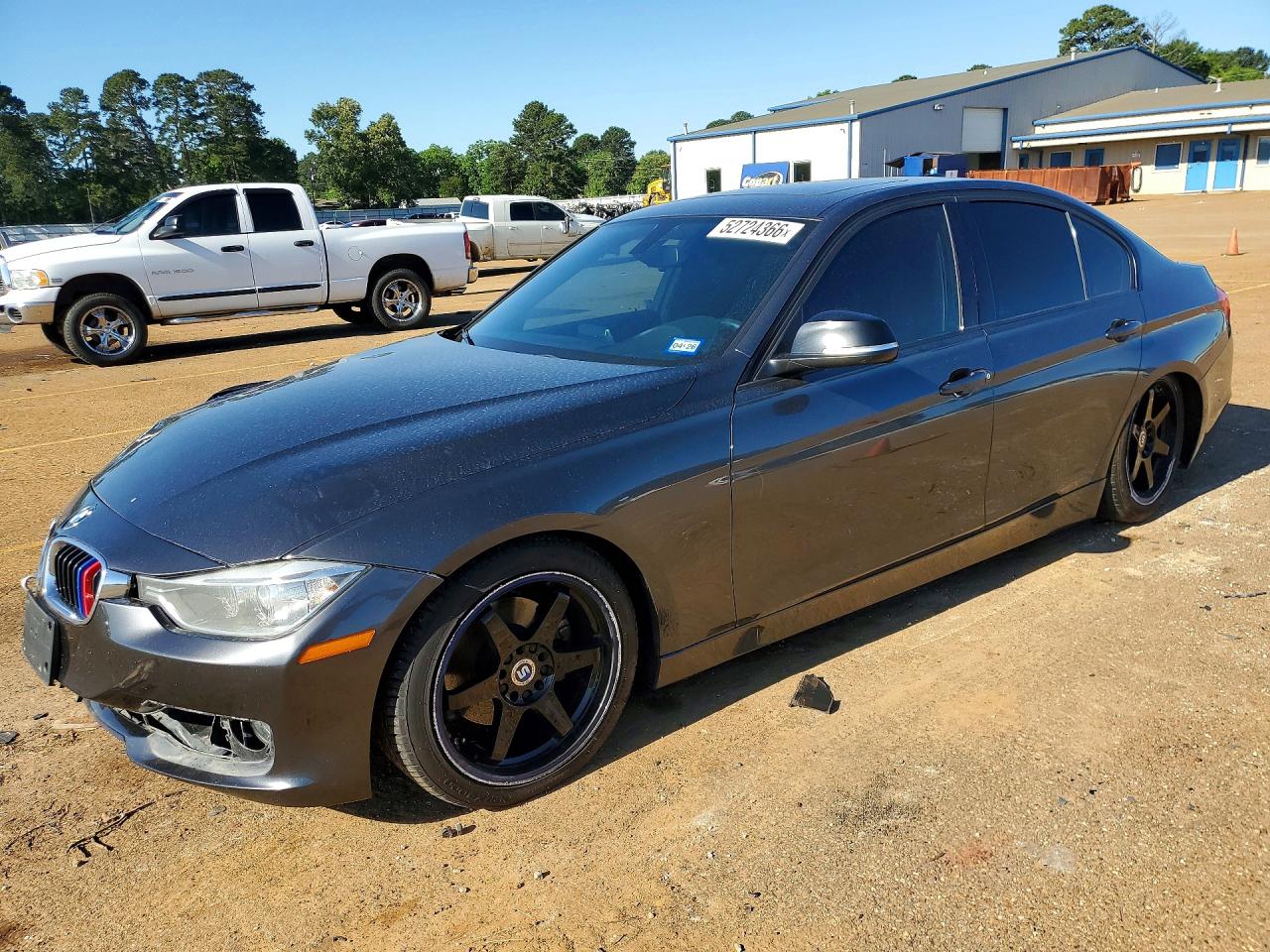2015 BMW 3 Series 328i, VIN WBA3A5G5XFNS83511 — Front end