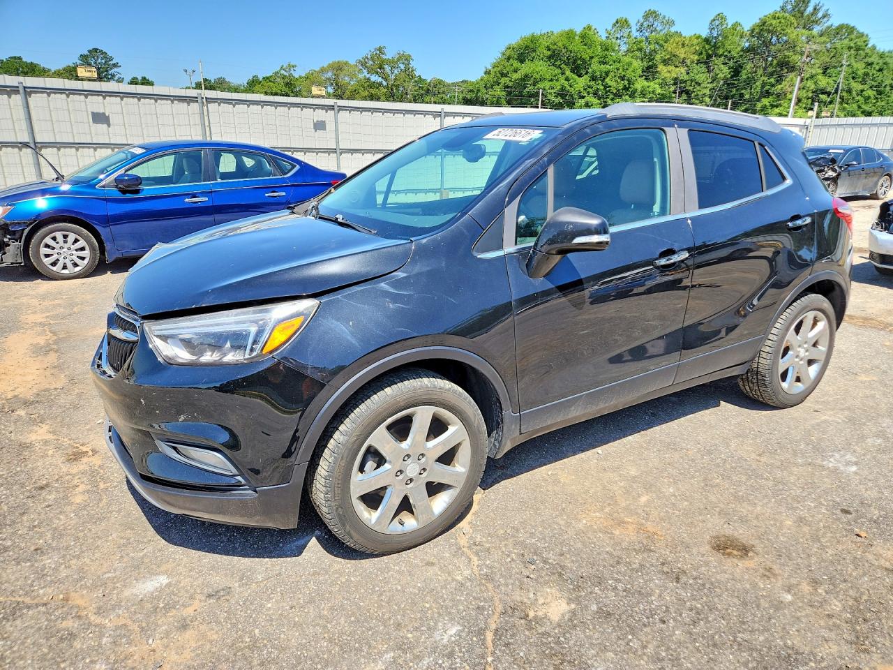 2018 Buick Encore Essence, VIN KL4CJGSBXJB574350 — Front end
