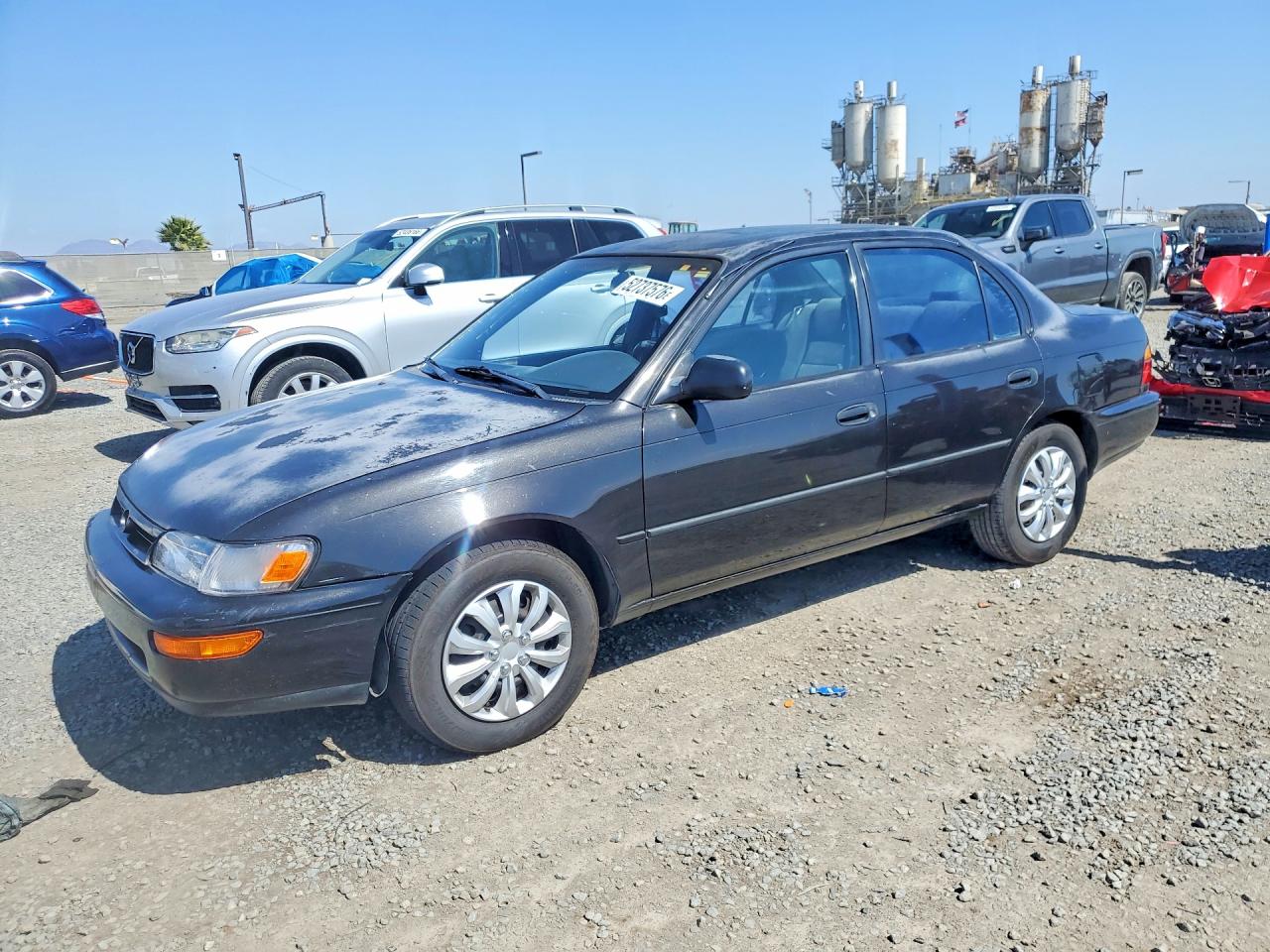 1994 Toyota Corolla Deluxe, VIN 1NXAE09B2RZ175653 — Front end