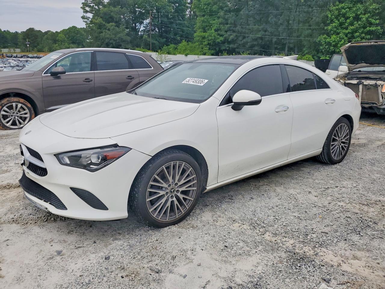 2022 Mercedes-Benz CLA 250, VIN W1K5J4GBXNN287154 — Minor dents and scratches