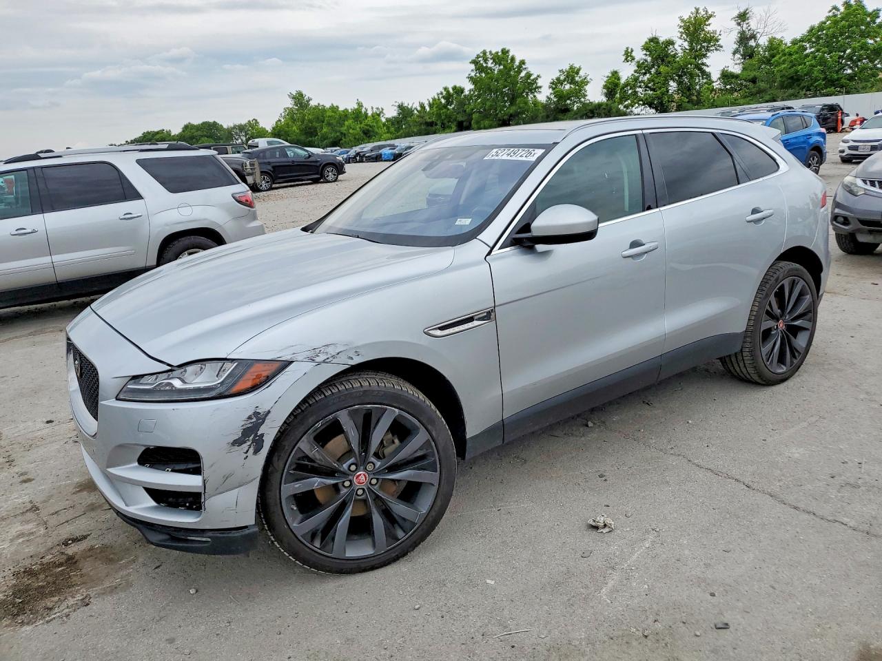 2018 Jaguar F-Pace 30t Portfolio, VIN SADCN2GX0JA327561 — Front end