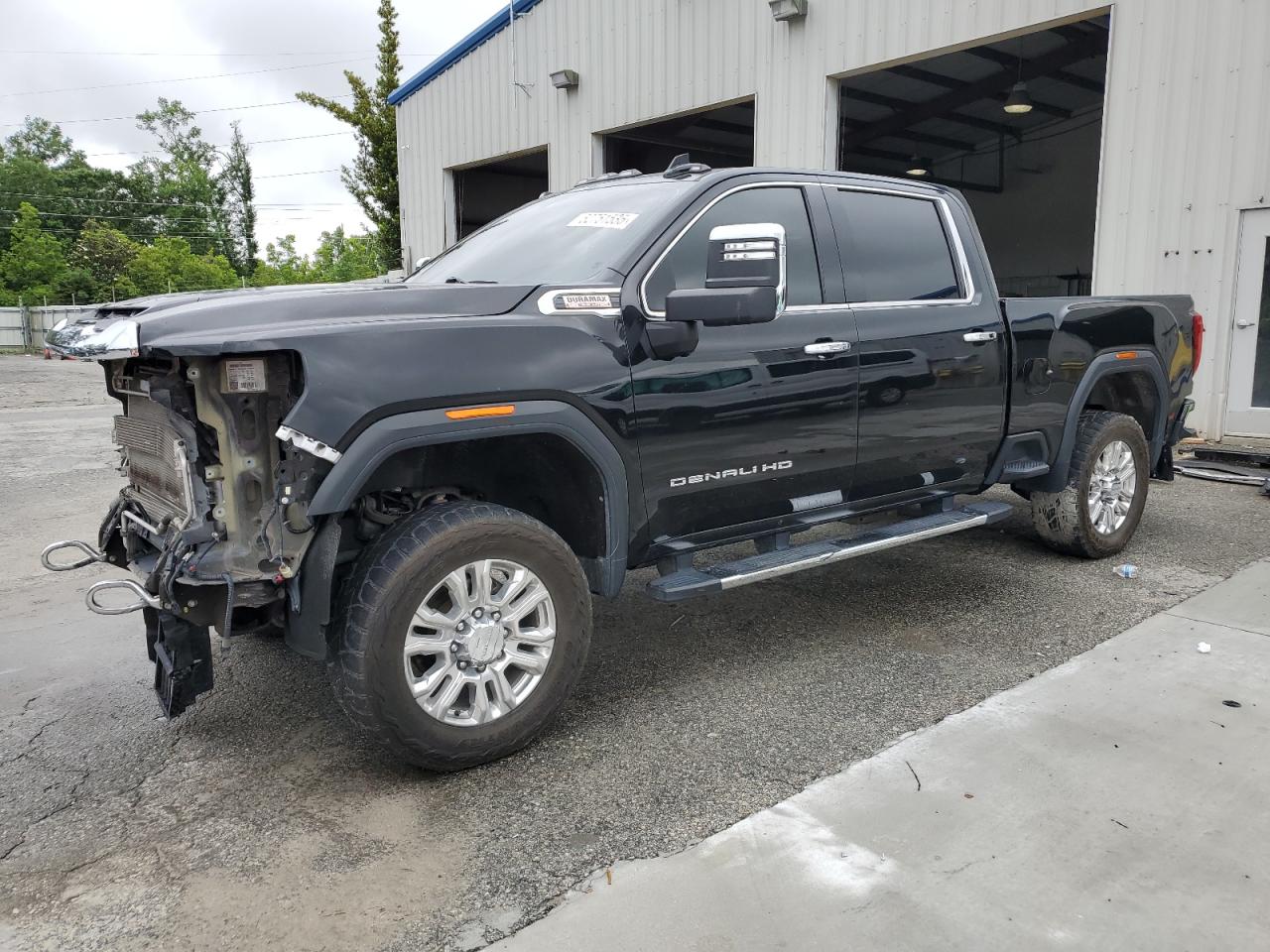 2021 GMC Sierra 2500HD Denali, VIN 1GT49REY1MF297843 — Front end