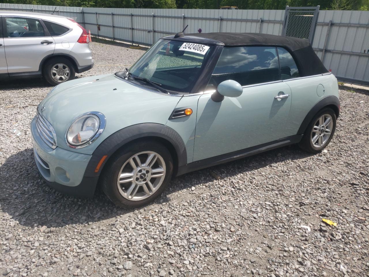 2012 MINI Convertible, VIN WMWZN3C5XCT134595 — Механическое