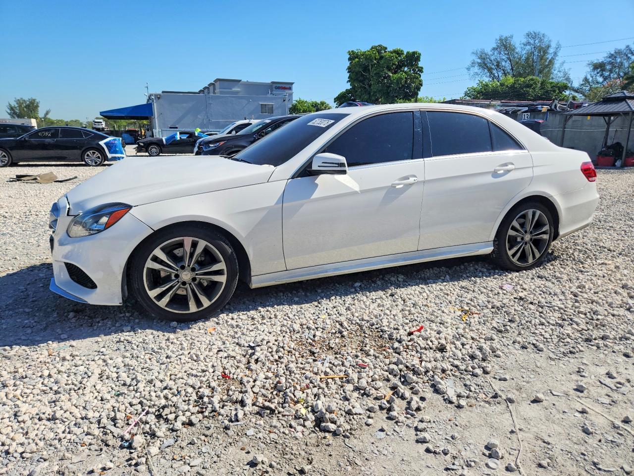 2016 Mercedes-Benz E 350 Sport, VIN WDDHF5KB6GB214640 — Front end