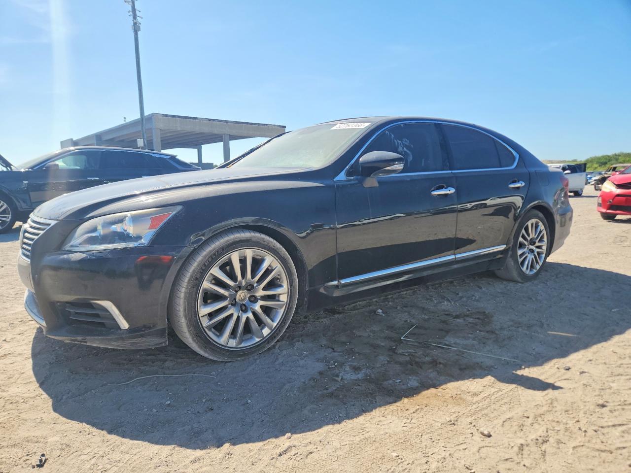 2017 Lexus LS 460, VIN JTHBL5EF1H5144714 — Side