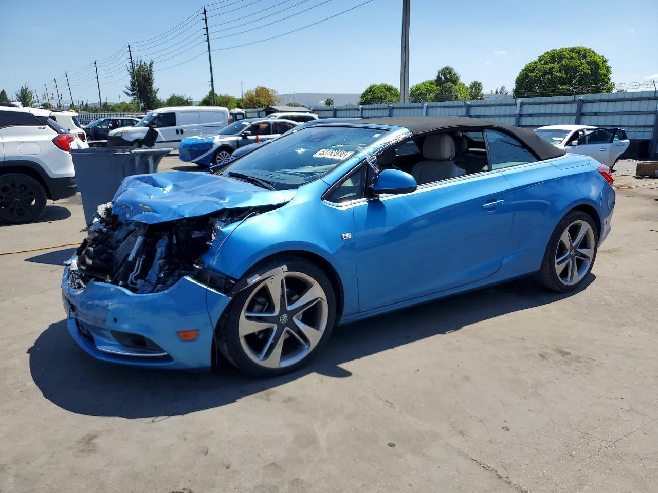 2017 Buick Cascada Sport Touring, VIN W04WJ3N52HG065894 — Front end