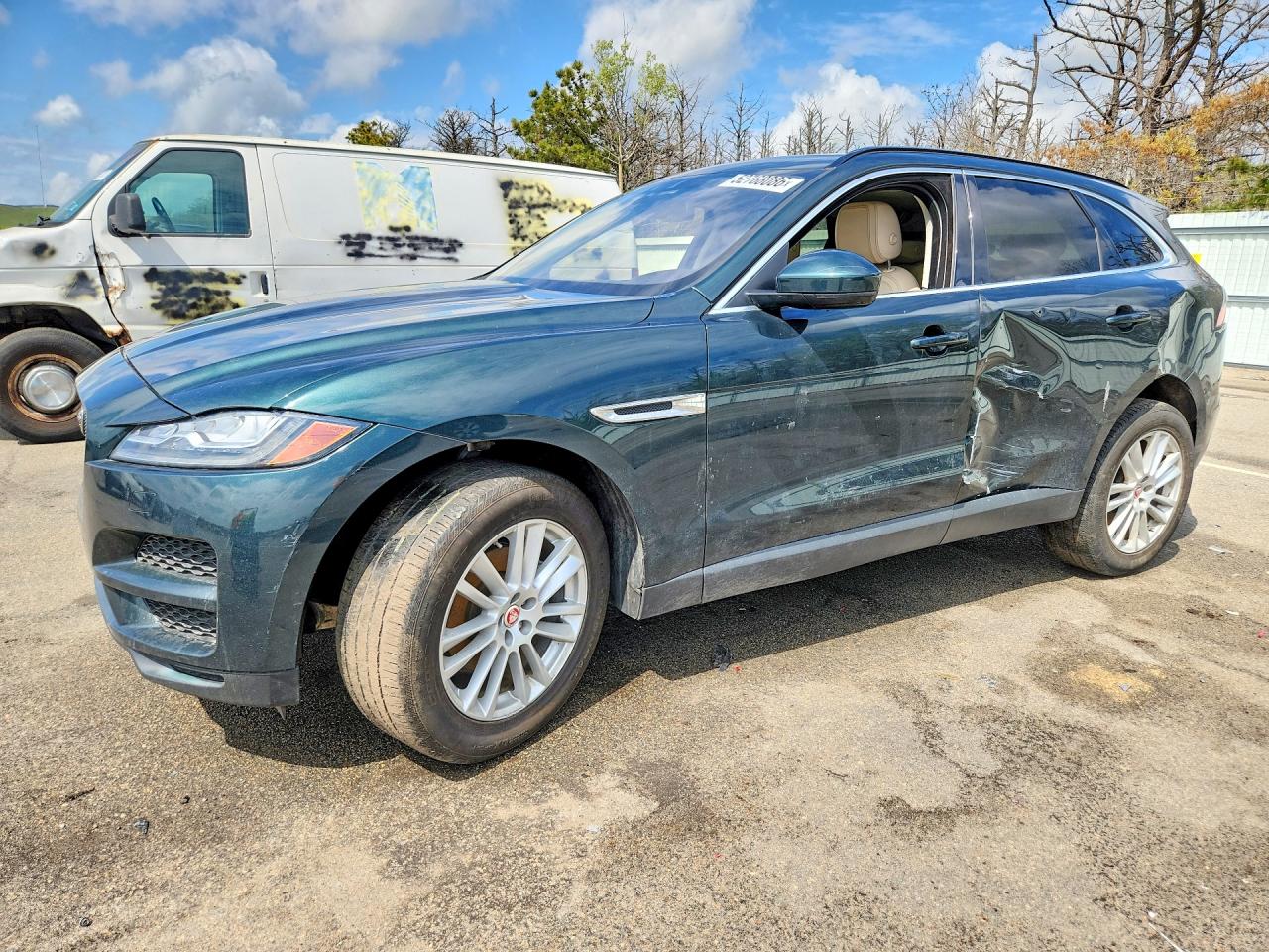 2018 Jaguar F-Pace 25t Prestige, VIN SADCK2FX8JA289264 — Side