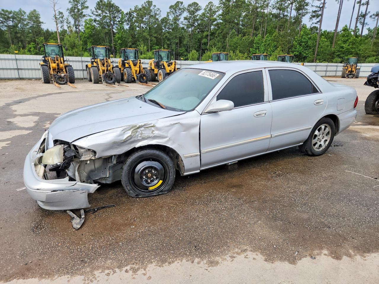 2002 Mazda 626 LX, VIN 1YVGF22C125291463 — Front end