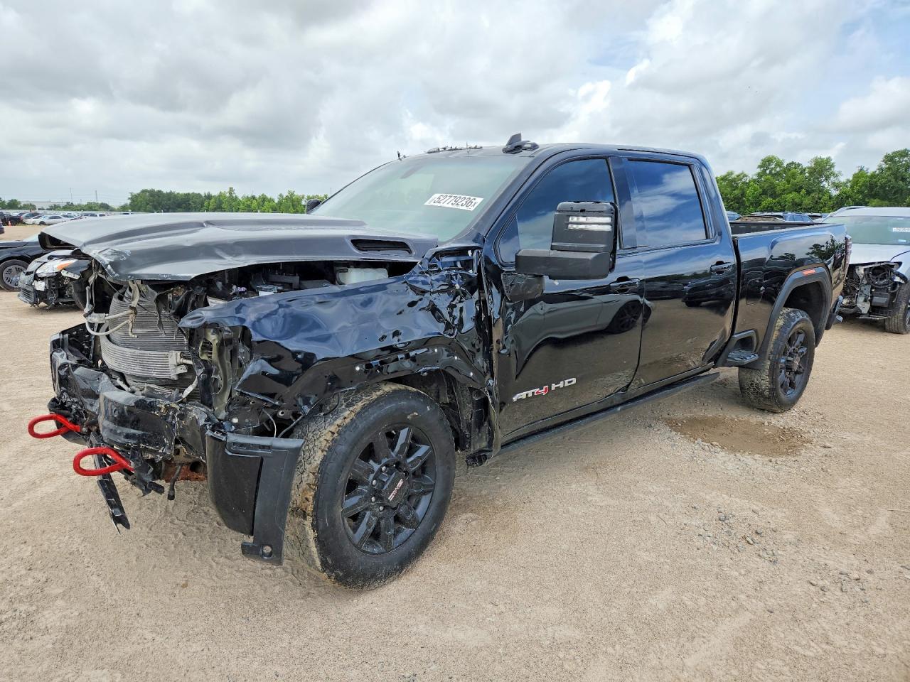 2024 GMC Sierra 3500HD AT4, VIN 1GT49VEYXRF123804 — Front end