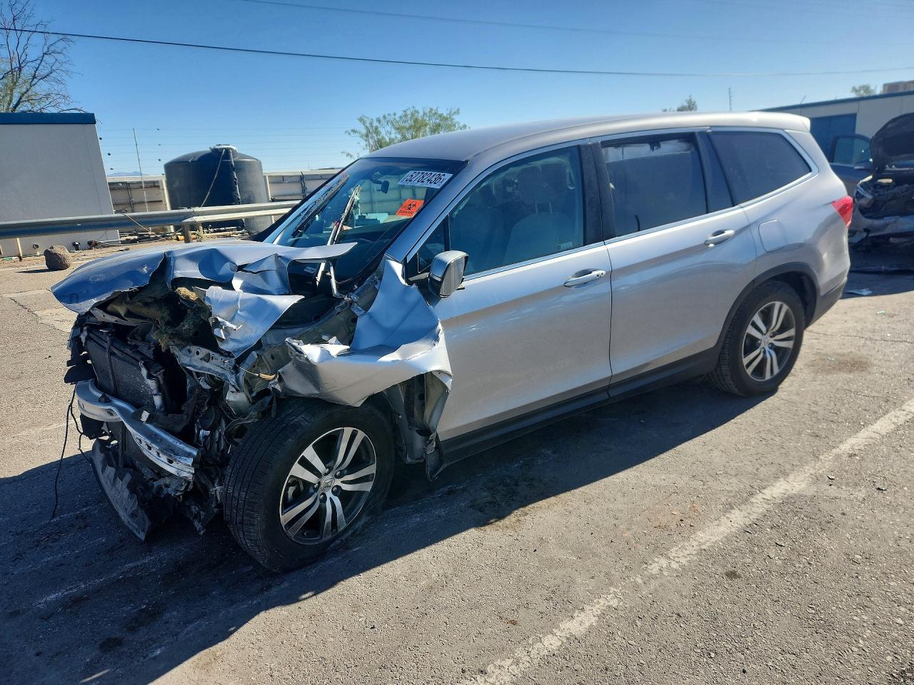 2018 Honda Pilot EX, VIN 5FNYF5H39JB033658 — Front end