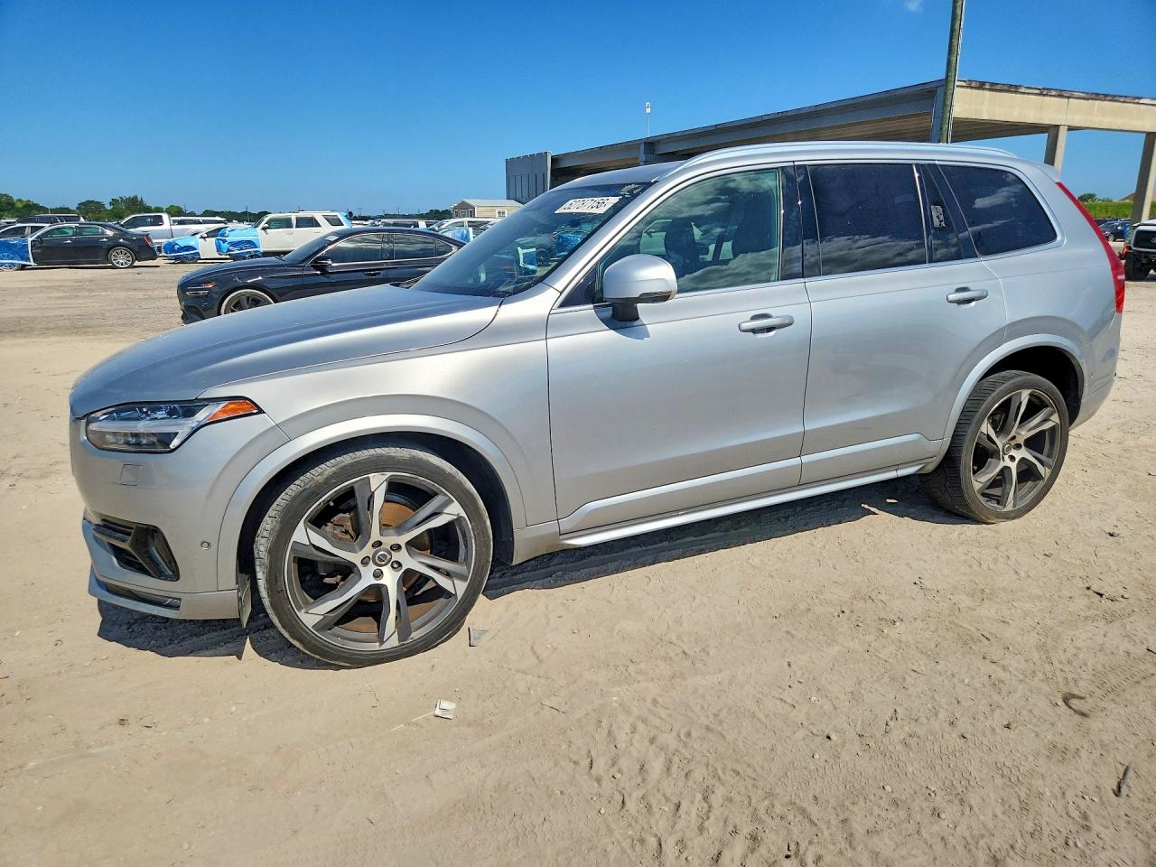 2017 Volvo XC90 R-Design, VIN YV4A22PMXH1169948 — Rear end