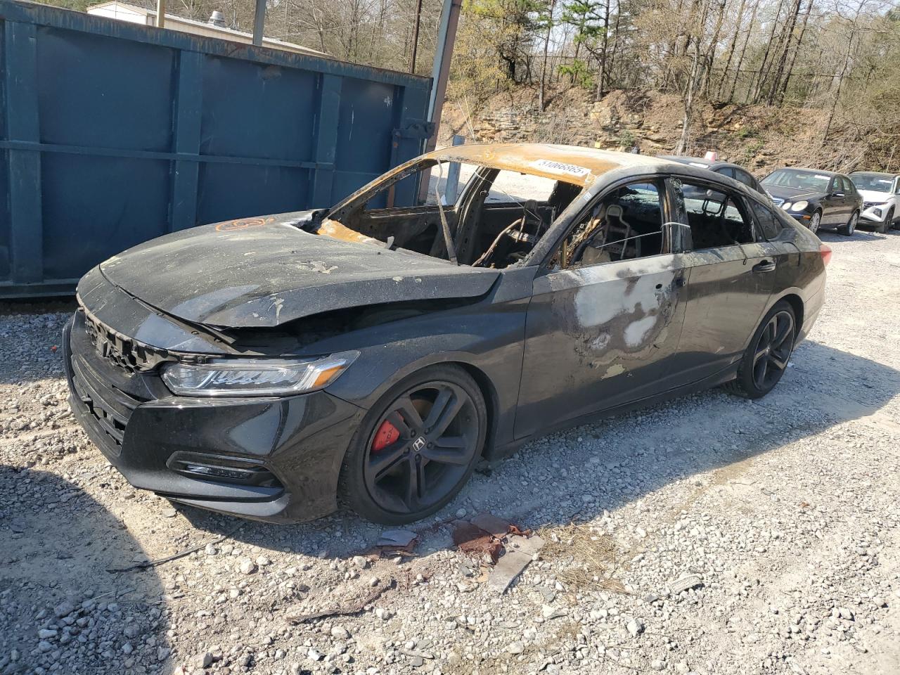 2019 Honda Accord Sport, VIN 1HGCV1F33KA012860 — Пожар в салоне