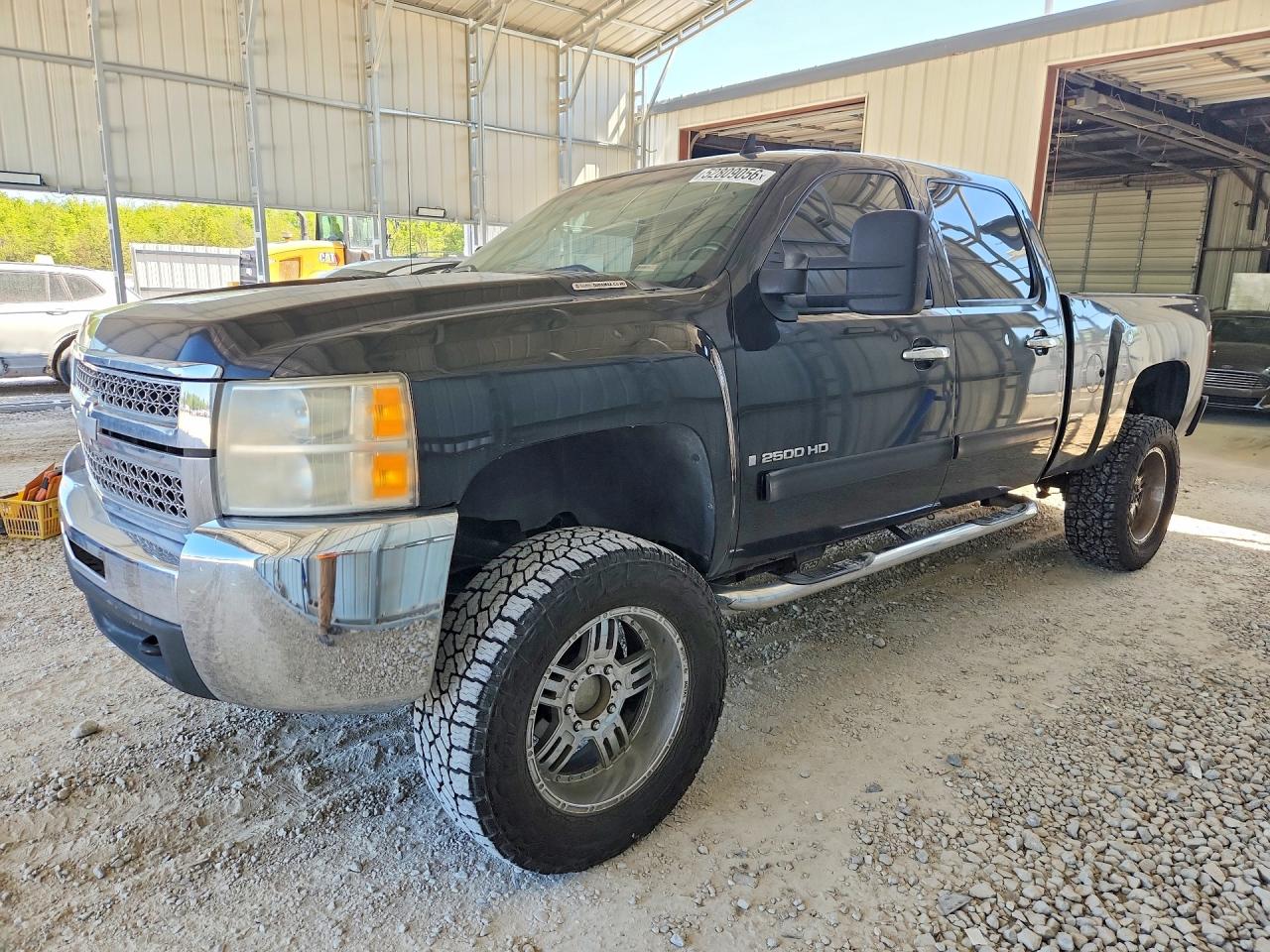 2009 Chevrolet Silverado 2500HD LT, VIN 1GCHK53679F138011 — Hail
