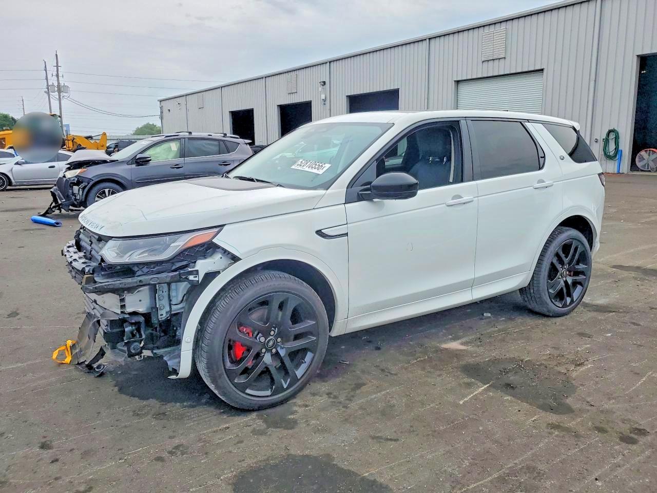 2025 Land Rover Discovery Sport Core S, VIN SALCJ2FX8SH359569 — Front end